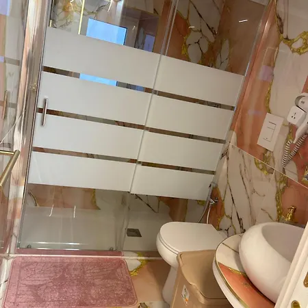 Aurora House * Neapol