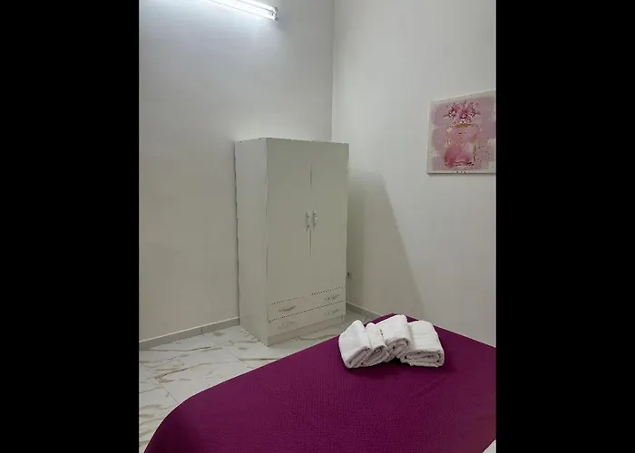 Aurora House 公寓 *